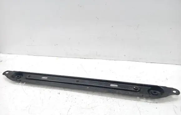 Peugeot 308 Radiator support slam panel bracket 