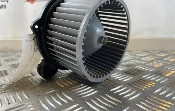 Hyundai ix20 Heater fan/blower F00S3B2407