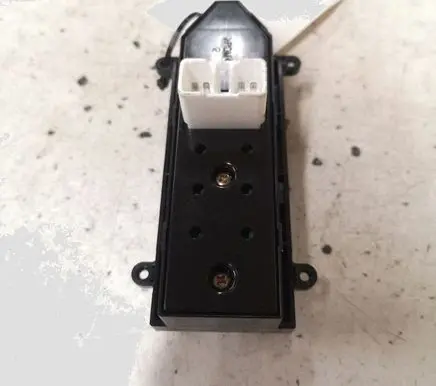 Hyundai Santa Fe Electric window control switch 371510