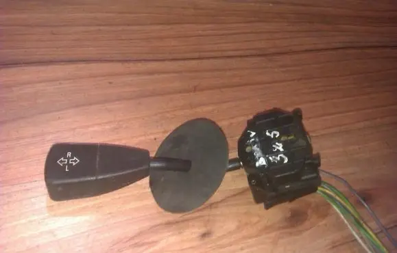 BMW 5 E34 Indicator stalk 011003