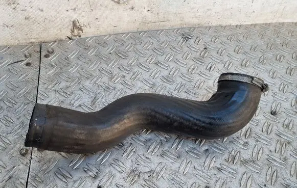 Volvo XC90 Intercooler hose/pipe