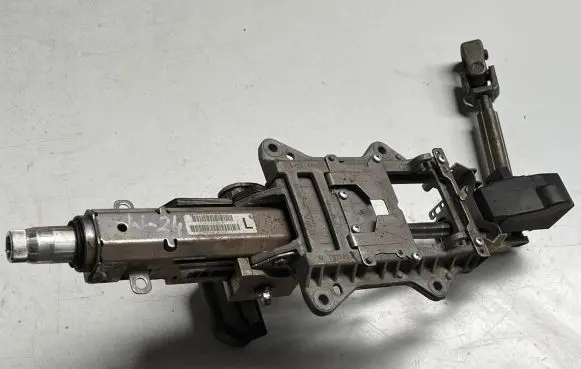 Volkswagen PASSAT B6 Steering wheel axle set 3C1419501N 08070103