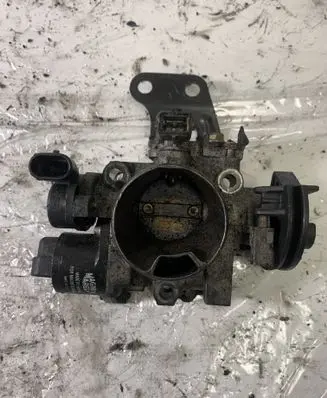 Renault Clio II Throttle valve H873633