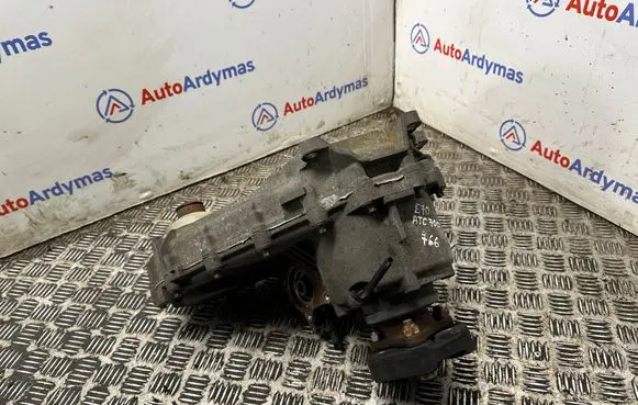BMW X5 E70 Gearbox transfer box case 7599886 27107599886