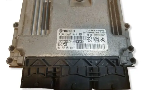 Peugeot 308 Engine control unit/module ECU 0281015847 9674245180 9666729580