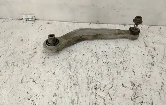 Rear upper control arm/wishbone
