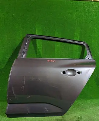 Renault Megane IV Rear door