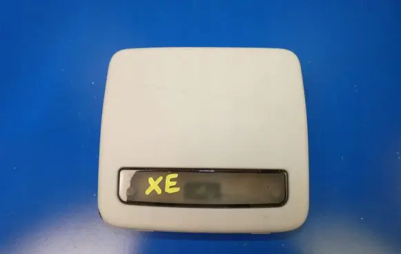 Jaguar XE Rear seat light