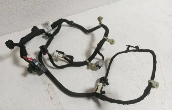 Dodge RAM Seat wiring loom P68311400AD 68311400AD