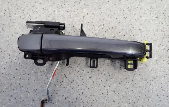 Toyota Verso Sliding door exterior handle 