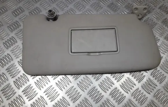 Nissan X-Trail T30 Sun visor 964212w105