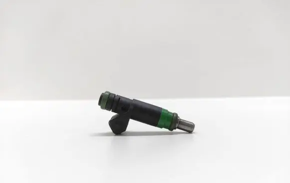 Ford Fusion Fuel injector 2354Q05089