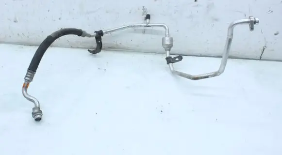 Nissan Note (E11) Air conditioning (A/C) pipe/hose