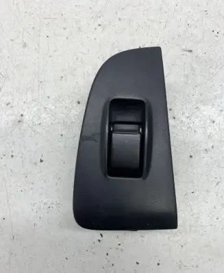 Toyota Avensis T250 Electric window control switch 7423105140
