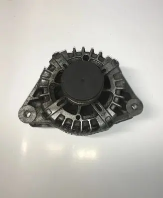 Hyundai Santa Fe Generator/alternator 373002F100 FG15S034 2606259