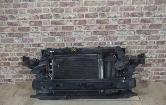Hyundai ix35 Front bodywork piece 