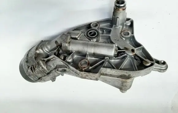 Engine oil radiator