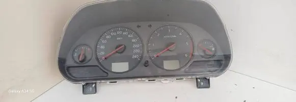 Volvo S40, V40 Speedometer (instrument cluster) 8602715 50054112 30623974A