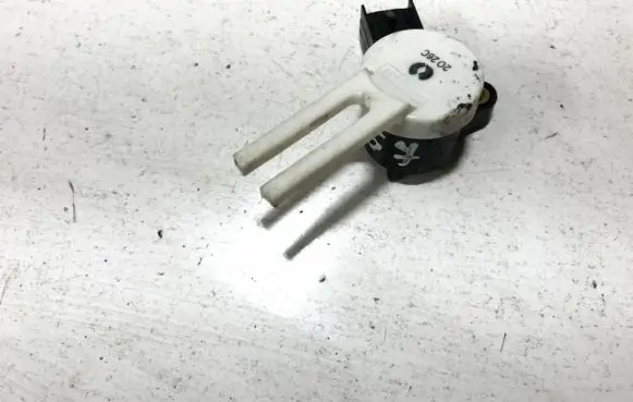 Opel Insignia A Brake pedal sensor switch 25889337 2026c