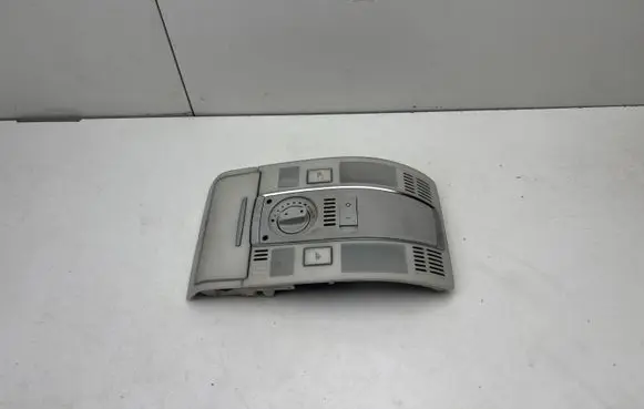 Audi A6 S6 C6 4F Front seat light 4F0947135BD 4f0951177