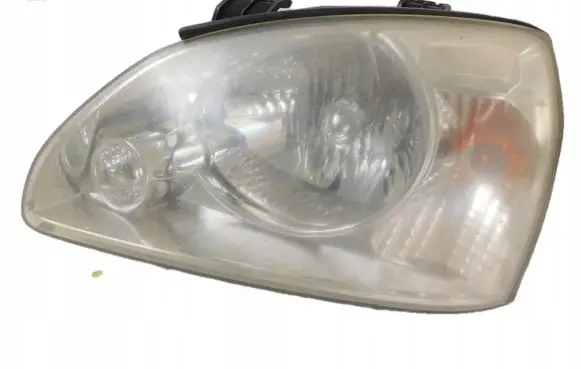 KIA Carens I Headlight/headlamp