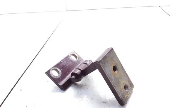 Rear door upper hinge