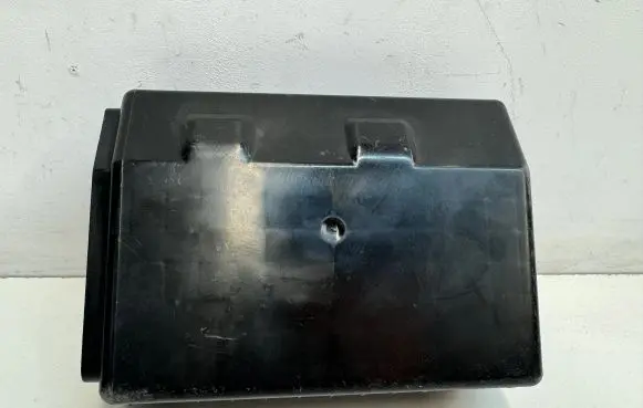 Mercedes-Benz GLE (W166 - C292) Fuse box cover A1665400180