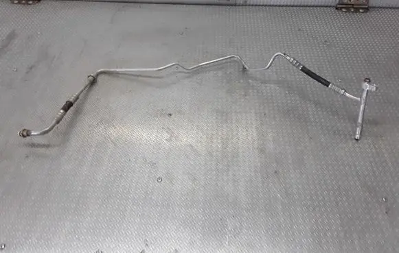 Ford C-MAX I Air conditioning (A/C) pipe/hose
