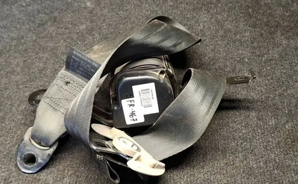 Hyundai H-1, Starex, Satellite Rear seatbelt 898104H001 89810-4H001