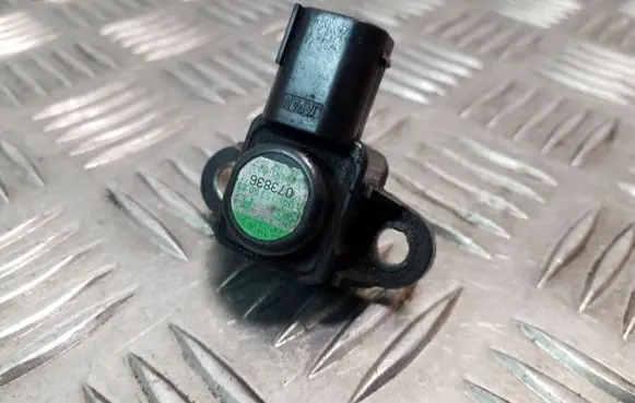 Mercedes-Benz S W221 Air pressure sensor A0051535028