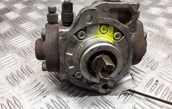 Lexus IS 220D-250-350 Fuel injection high pressure pump 221000R030 HU2940000323