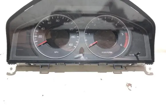 Volvo XC60 Speedometer (instrument cluster) 31270905AA 36002604 69399290U