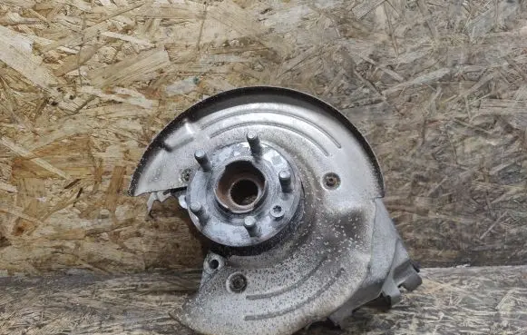 Land Rover Range Rover Velar Rear wheel hub spindle/knuckle 