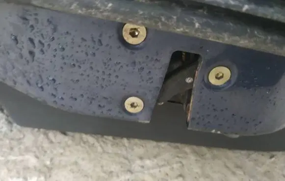 Mitsubishi Space Star Front door lock as2