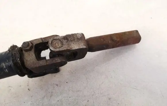 Volkswagen PASSAT B4 Steering column universal joint