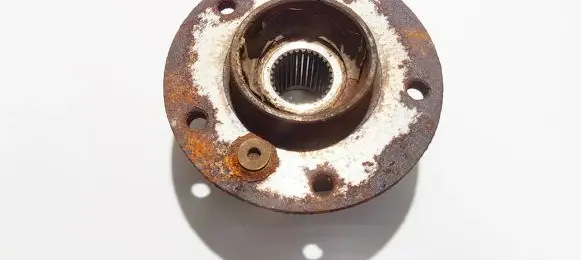 BMW 5 E60 E61 Rear wheel hub