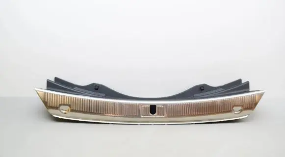 Audi A8 S8 D4 4H Trunk/boot sill cover protection 4H0863471