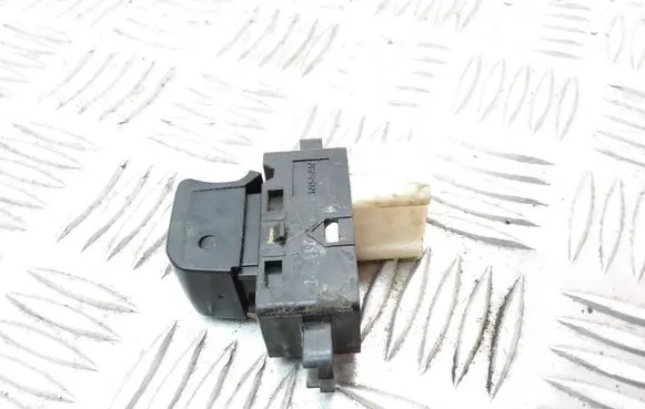 Subaru XV Electric window control switch