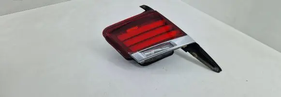 BMW 7 F01 F02 F03 F04 Tailgate rear/tail lights 7300271 27000106