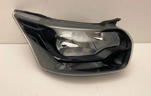 Ford Transit VII Headlight/headlamp GK3113W029BB 01037199900010