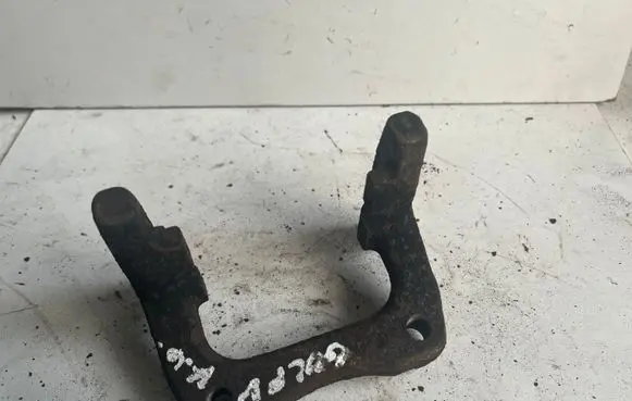 Volkswagen Golf V Brake caliper pad carrier rear 1K0615425P