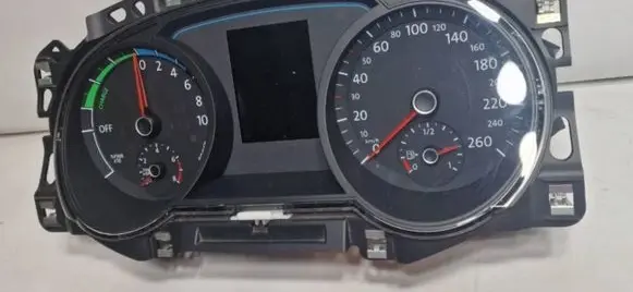 Volkswagen Golf VII Speedometer (instrument cluster) 5G1920754