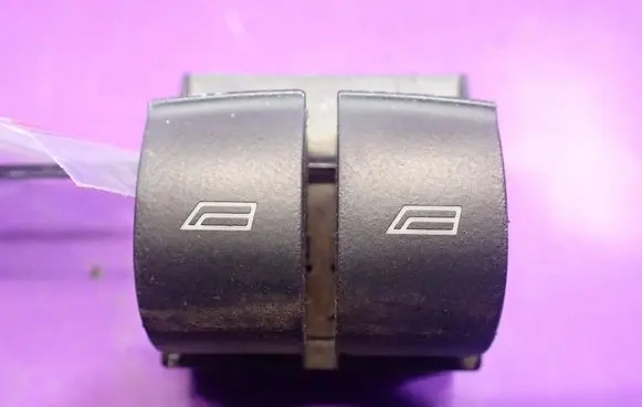 Audi A4 S4 B6 8E 8H Quarter vent window switch 