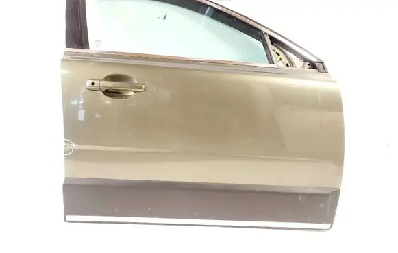 Volvo XC70 Front door