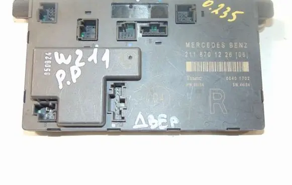 Mercedes-Benz E W211 Door control unit/module A2118702885 2118702885 A2118707026
