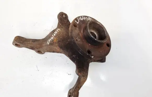 Renault Laguna I Front wheel hub