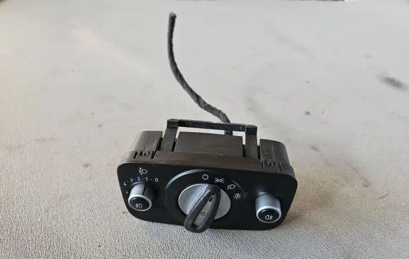 Ford Fiesta Headlight wiper switch 8A6T13A824AA 10090859