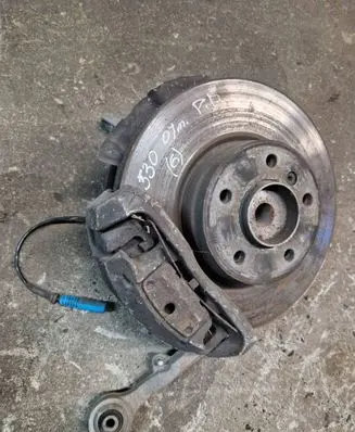 BMW 5 E60 E61 Front wheel hub 6770954R