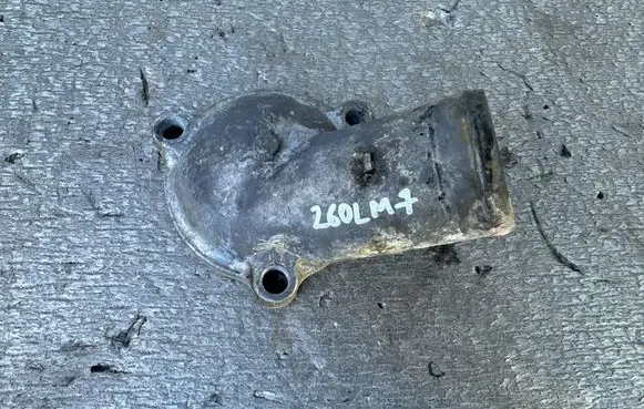 Nissan Patrol 260 Thermostat housing 13049V7200