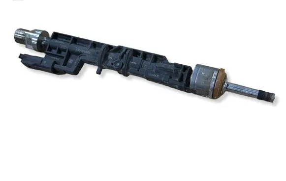 BMW 8 G16 Fuel injector 0261500485 190523 13647852362